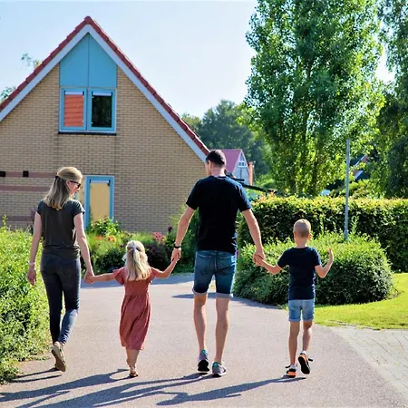 Detached House With Sauna And Whirlpool, 19 Km From Hoorn