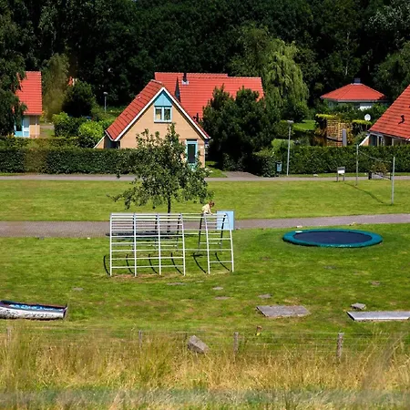 Holiday home Detached House With Sauna And Whirlpool, 19 Km From Hoorn